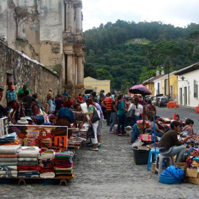 R Guat Antigua Artists Market 04 35895541881 O