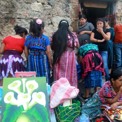 R Guat Antigua Artists Market 09 35218985903 O