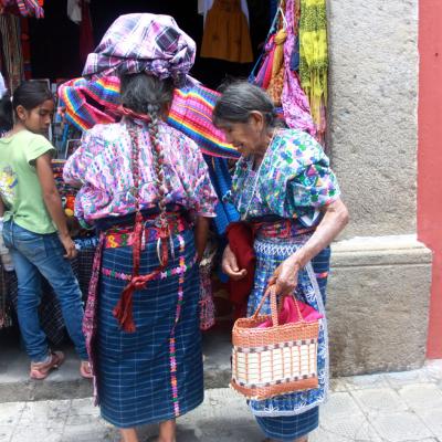 R Guat Antigua Artists Market 41 35895485851 O