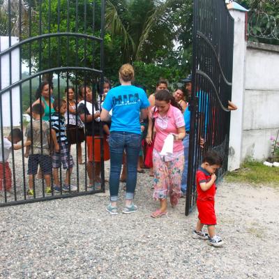 R Guat Community Lunch Day 04 35219205863 O
