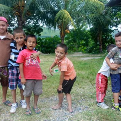 R Guat Community Lunch Day 06 35987983896 O