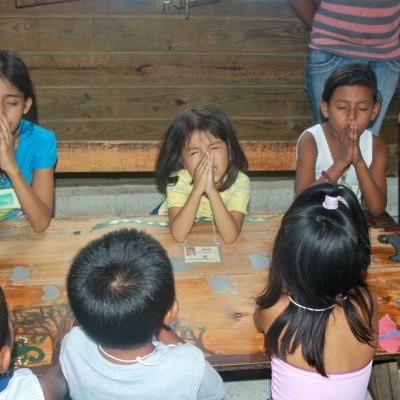 R Guat Community Lunch Day 14 36029611055 O