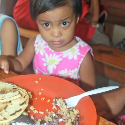R Guat Community Lunch Day 22 35858422192 O