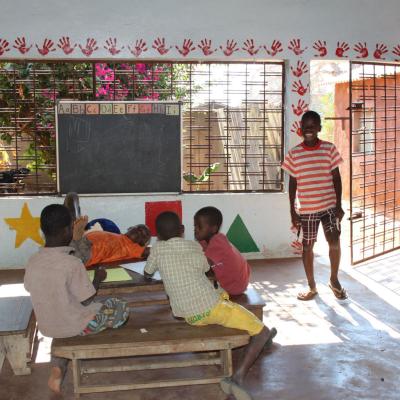 Mozambique Art From The Heart 004