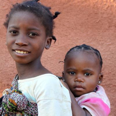 R Mozam Portraits And Pemba Beach 12 35638244480 O
