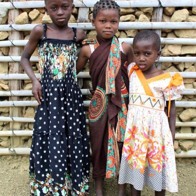 R Mozam Portraits And Pemba Beach 16 36027823555 O