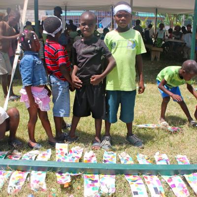 R Haiti Art Kids Of The King 27 35219493173 O