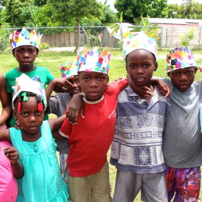 R Haiti Art Kids Of The King 29 36029889055 O