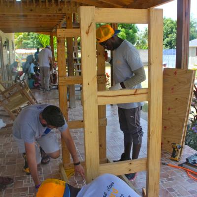 R Haiti The Compound Faces And Places 07 35235353473 O